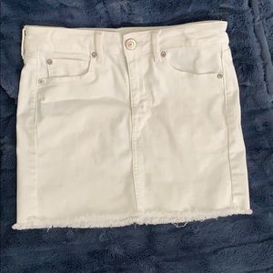 White Denim American Eagle Skirt